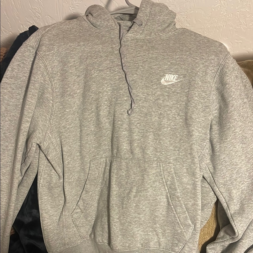 Nike Heather Gray Pullover Hoodie